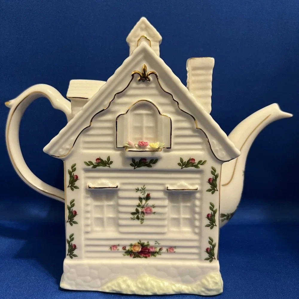 Royal Albert vtg royal